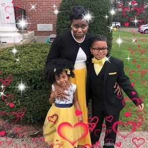 Meet your Posher, Alicia